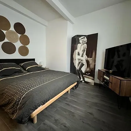 By Lucie - 2 Chbres Vakantiehuis *